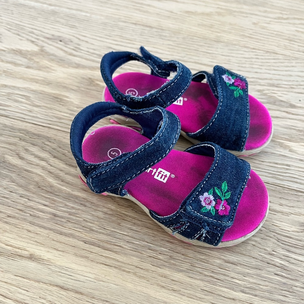 Toddler girls smart fit sandals size 5